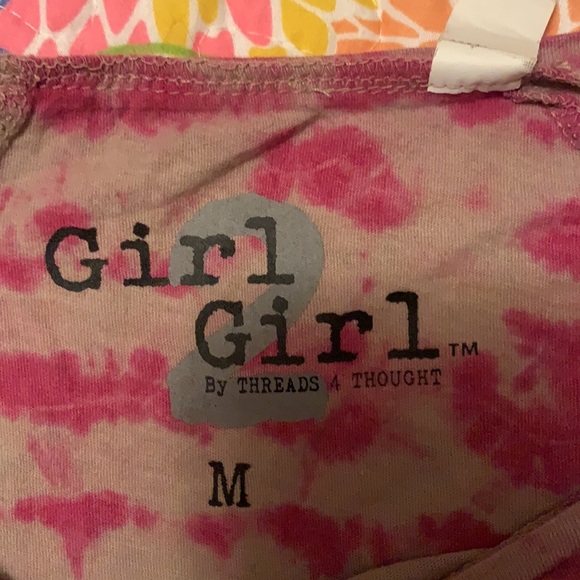 GIRL 2 GIRL MEDIUM T SHIRT - Picture 2 of 4